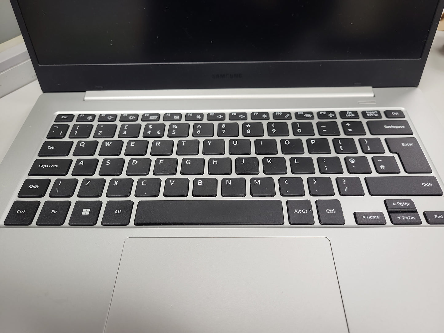 SAMSUNG GALAXY BOOK GO