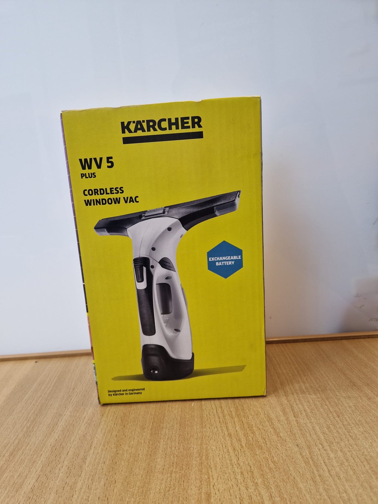 Karcher WV5 Window Vac Window Cleaner Brand New and Sealed 12 Month Warranty