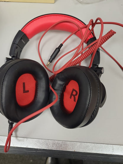 OneOdio Fusion A71 DJ Headphones – Wired Over-Ear Studio Monitor – Hi-Res Audio – Black/Red