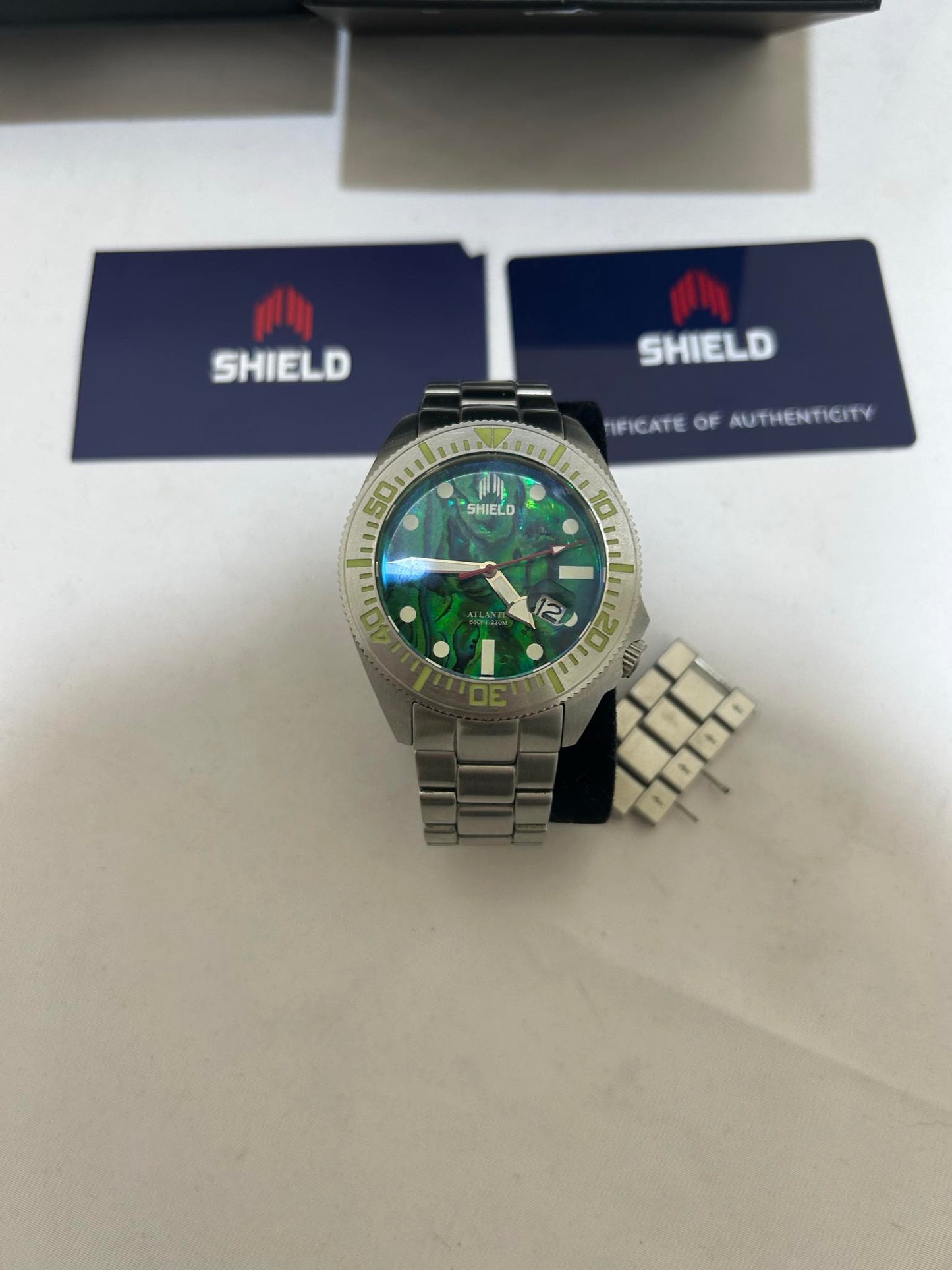 Shield Atlantis Automatic Men's Diver Watch Boxed