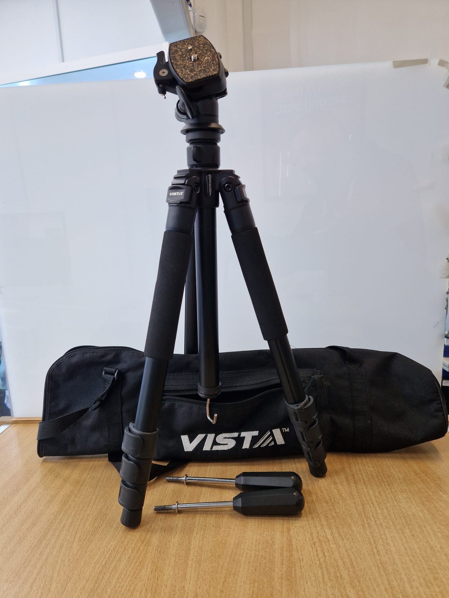 Vista Tripod with FZ10 Mount, Plate, Bag & Dual Handles – 12m Warranty