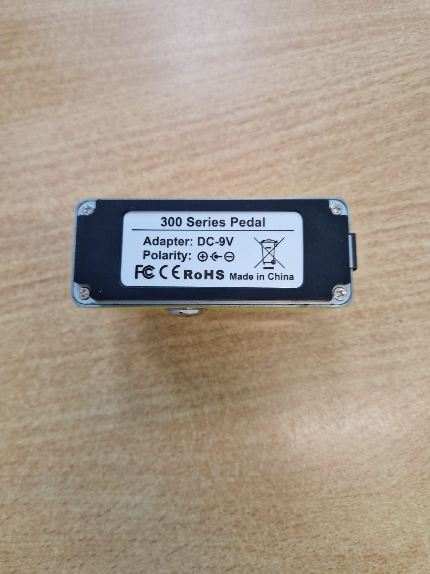 Donner Yellow Fall Delay Pedal Boxed with Instructions – 12m Warranty