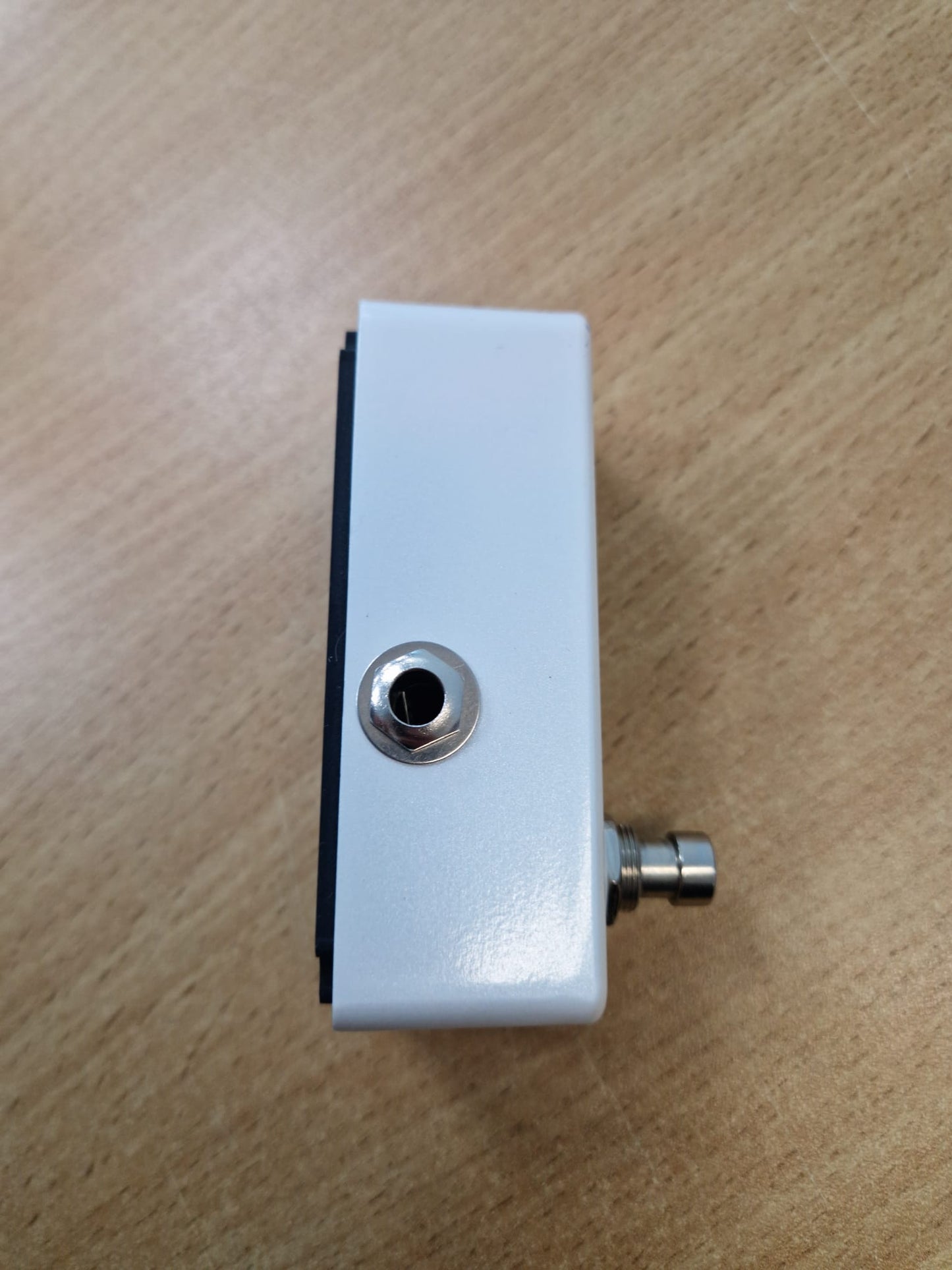 Donner DT Deluxe Tuner Pedal Boxed with Instructions – 12m Warranty