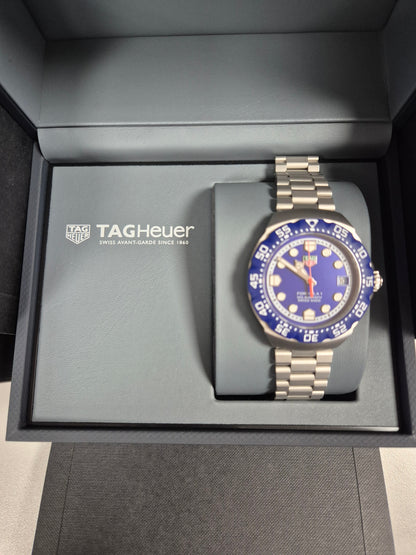 TAG HEUER FORMULA 1 SOLARGRAPH WATCH