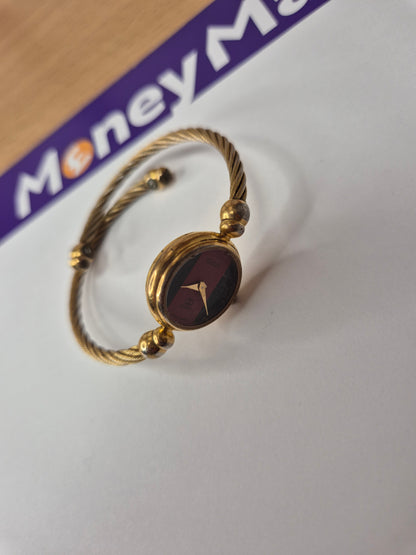 GUCCI RED AND BLUE BANGLE WATCH