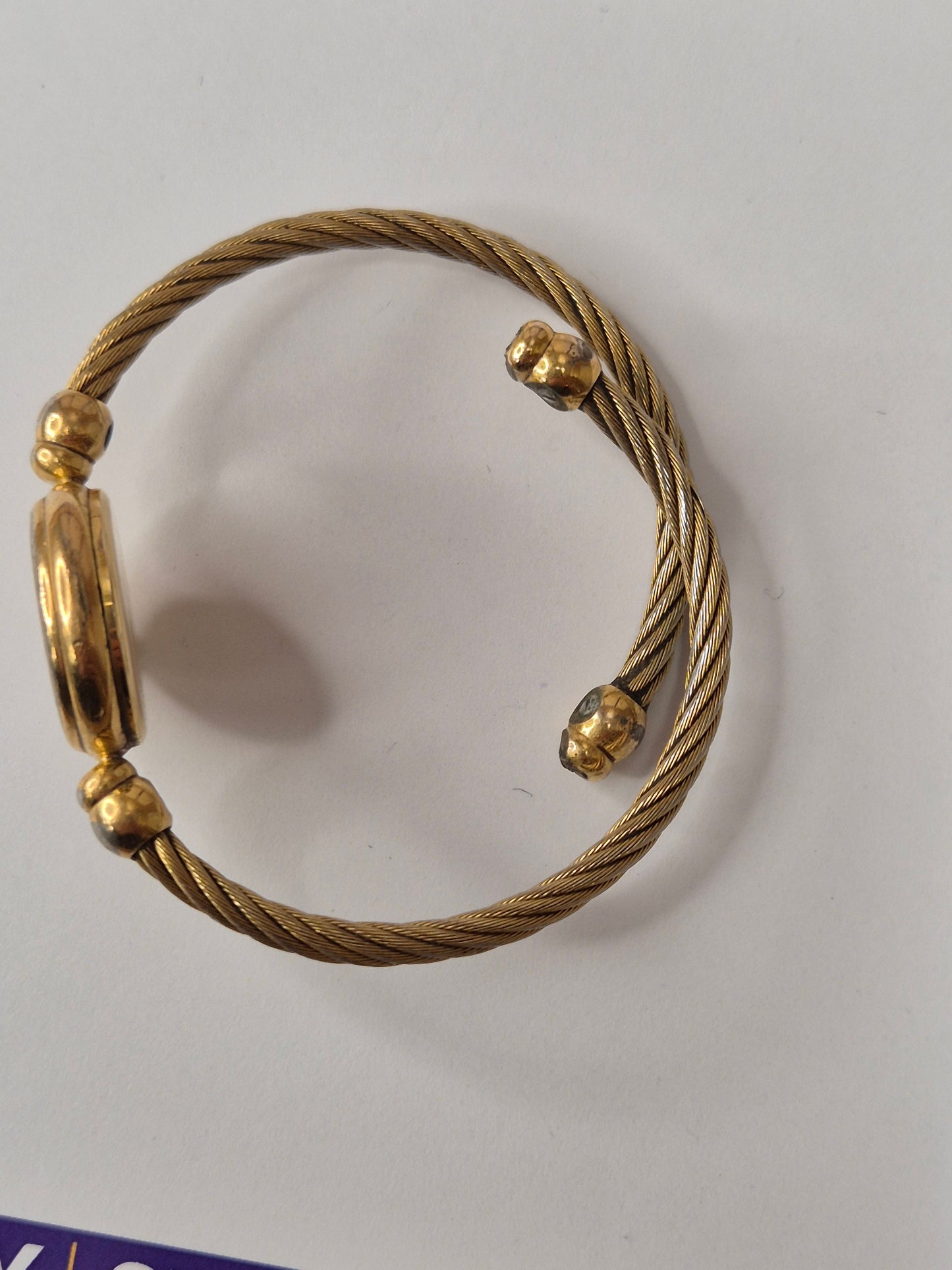 GUCCI RED AND BLUE BANGLE WATCH