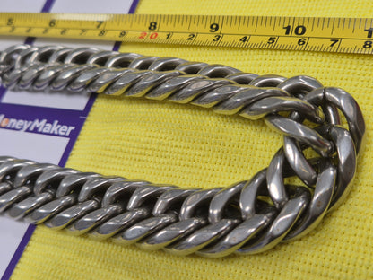 HEAVY BASE METAL CLOSE-CURB LINK NECKLACE