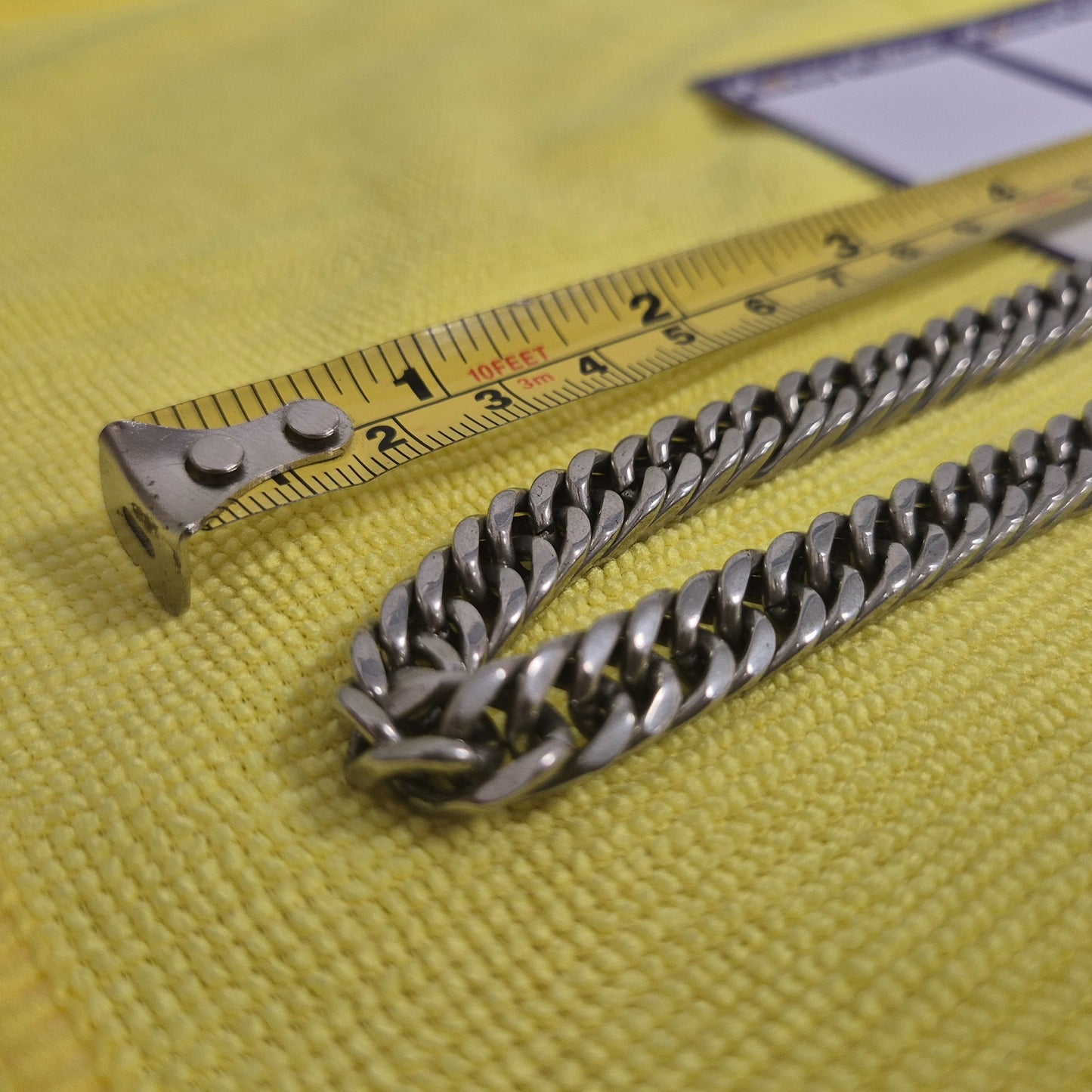 BASE METAL CLOSE-LINK CURB NECKLACE