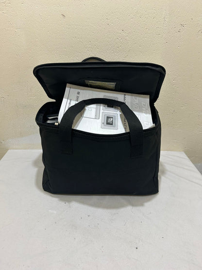 Venturer Portable DVD Player with two screens, remote and travel bag