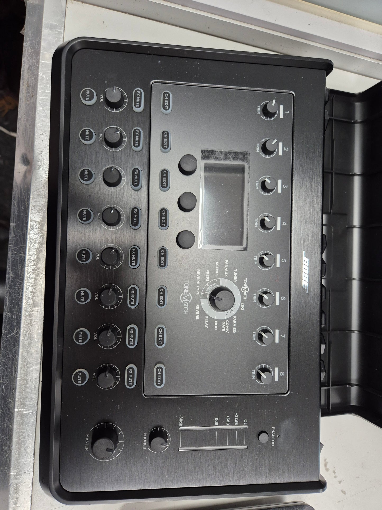 Bose T8S ToneMatch Mixer