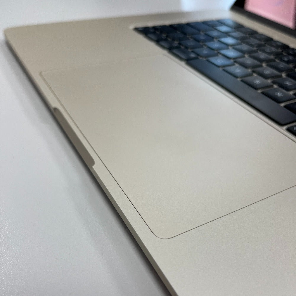 MacBook Air M2