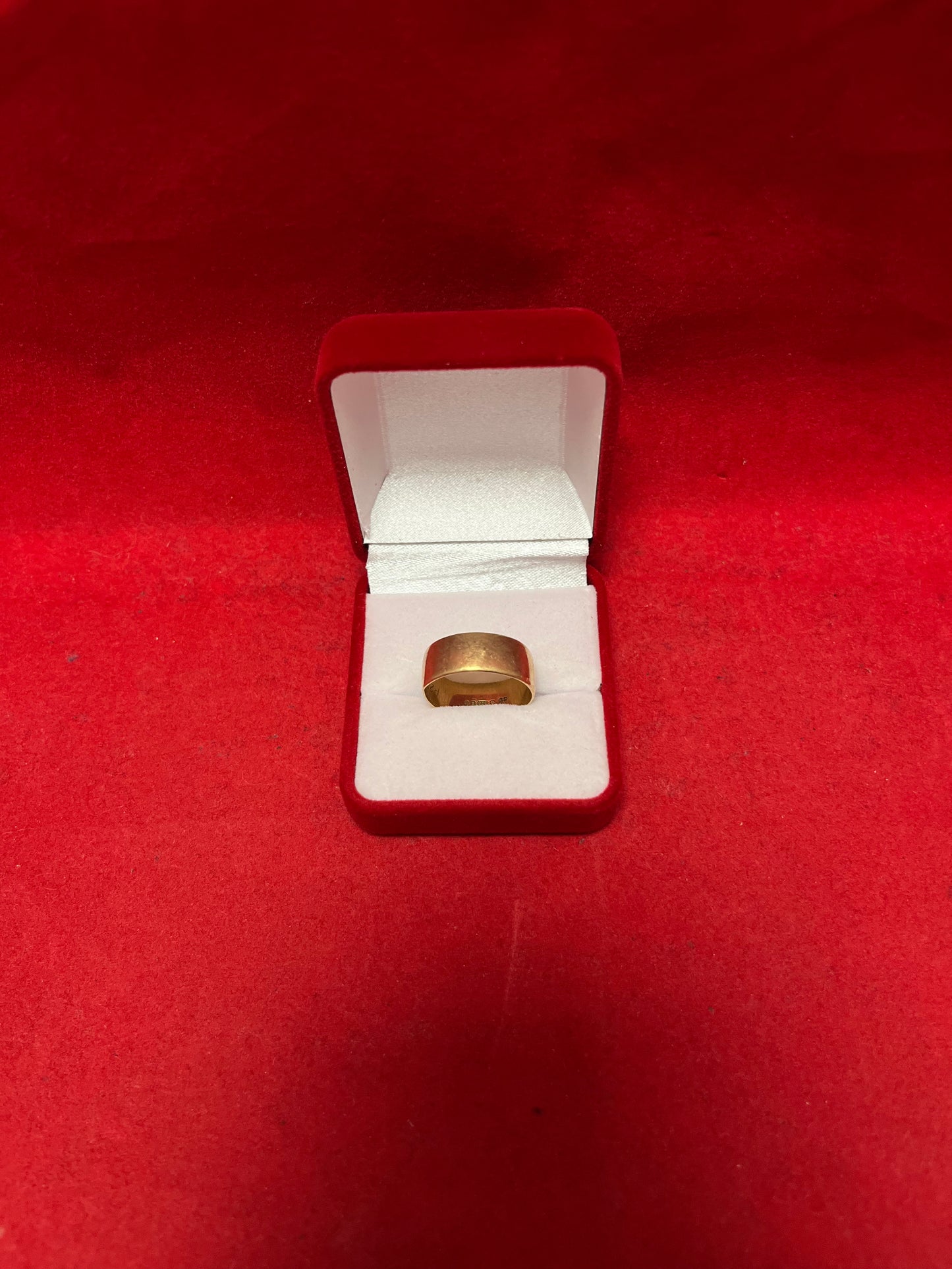 9ct Gold Ring