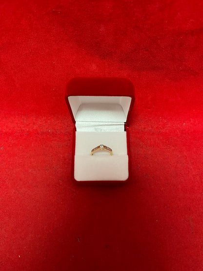 9ct Gold Ring (375)